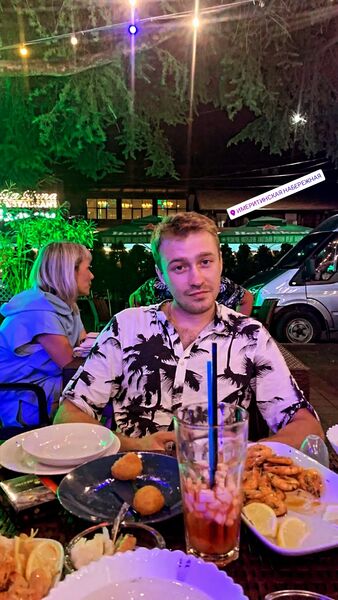  ,   Mikhail, 32 ,   ,   , 