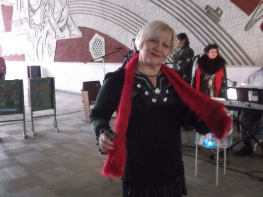  ,   Elena, 62 ,     , c 