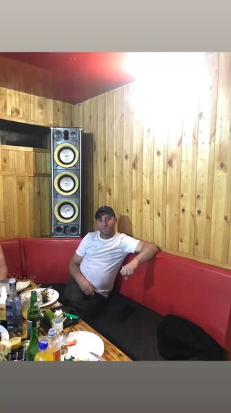  ,   Arman, 35 ,   ,   