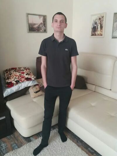  ,   Mikhail, 32 ,   ,   