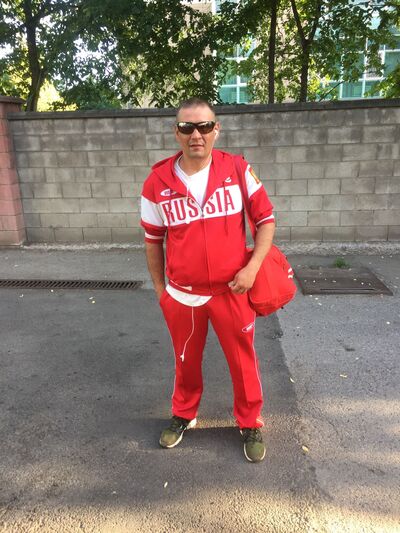  ,   Alex, 37 ,   ,   