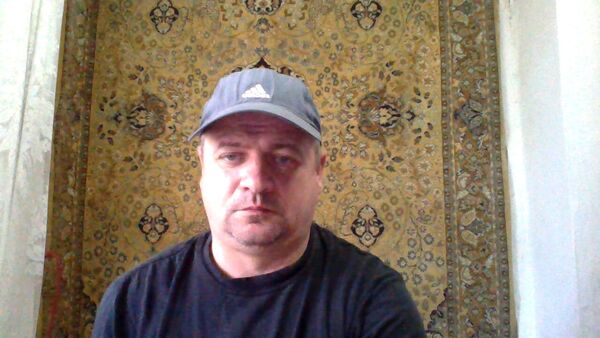  ,   Andrei, 48 ,     