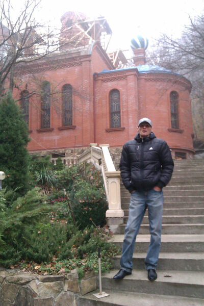  ,   Volodya, 49 ,   