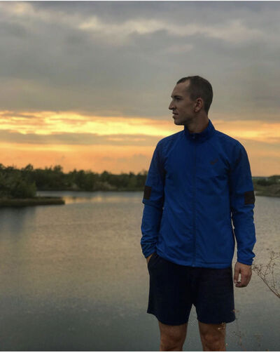  ,   Mikhail, 32 ,   ,   
