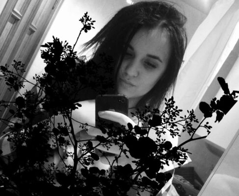  ,   Diana, 24 ,   ,   , 