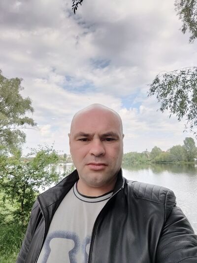  ,   Kolya, 38 ,   ,   