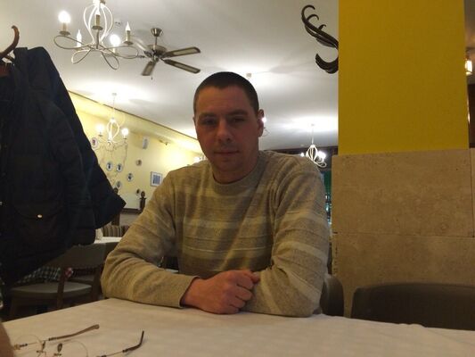  ,   Anton, 41 ,   ,   , c 