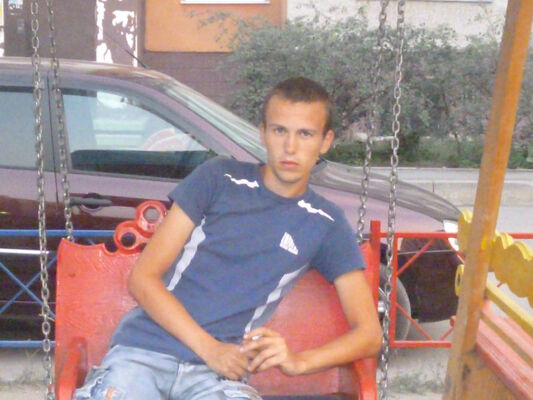  ,   Pavel, 33 ,   ,   , c 