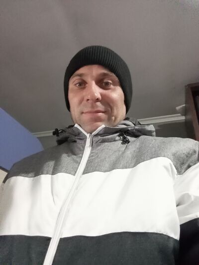  ,   Petru, 38 ,   ,   