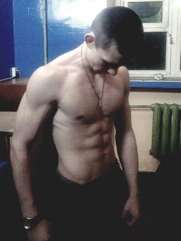  20103839  Leon, 30 ,    -
