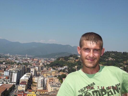  ,   Sergiu, 44 ,  