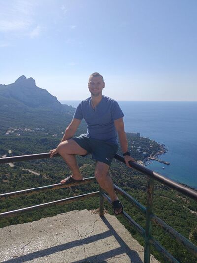  ,   Vova, 40 ,  