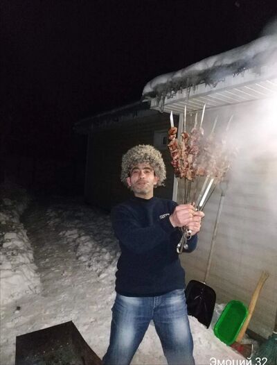  ,   Robert, 51 ,     , c 