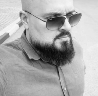  ,   Petr, 40 ,   ,   