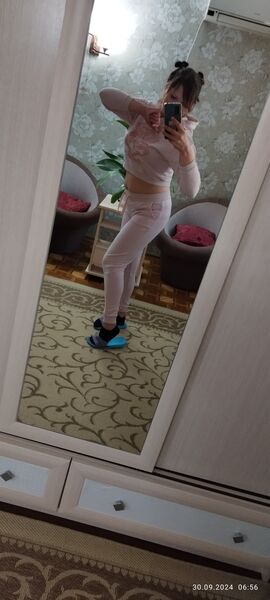  ,   Lana, 40 ,   ,   , c , 