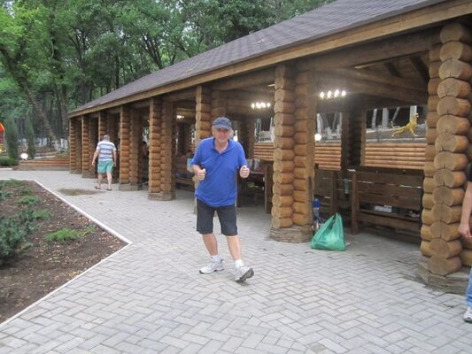  ,   Vlad, 65 ,   