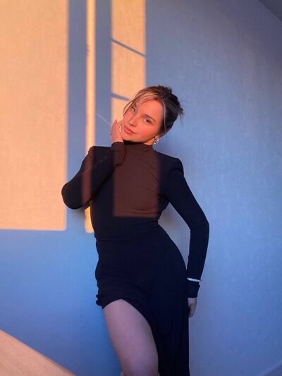  ,   Diana, 25 ,   ,   