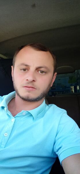  ,   Hovsep, 32 ,   ,   