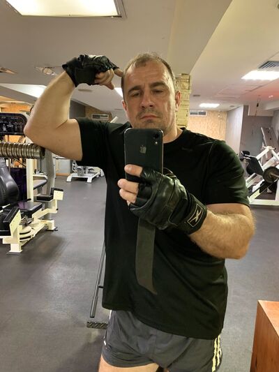  ,   Siarhei, 45 ,   c 