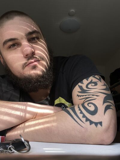  ,   Andrii, 28 ,   ,   , c , 