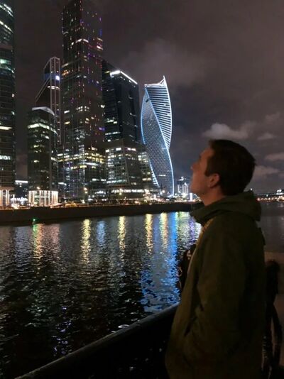  ,   Anton, 30 ,   c 