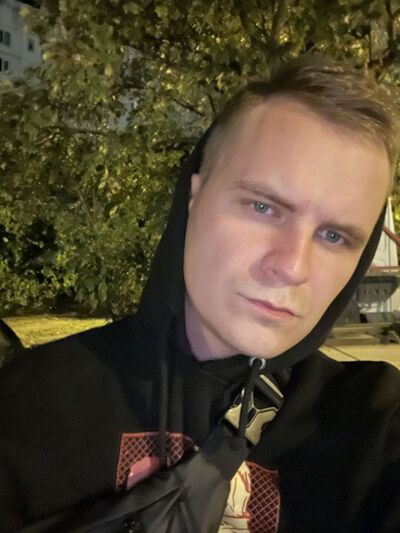  ,   Eugene, 27 ,   