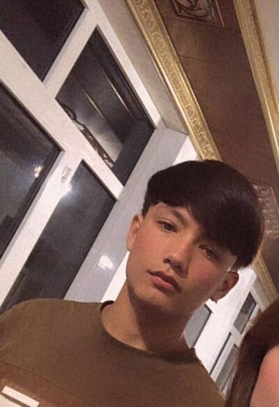  ,   Farhodjon, 19 ,   ,   