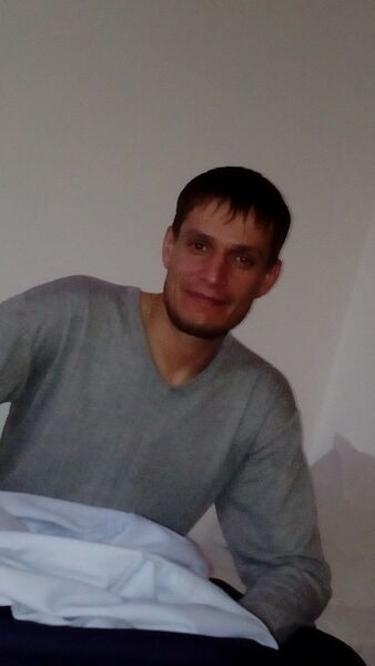  ,   Den, 41 ,   