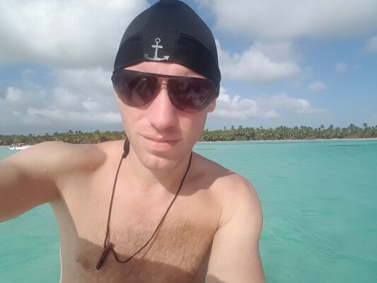  ,   Andrei, 37 ,   ,   , c 