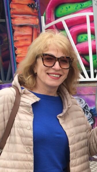  Praha,   Irina, 63 ,   c 