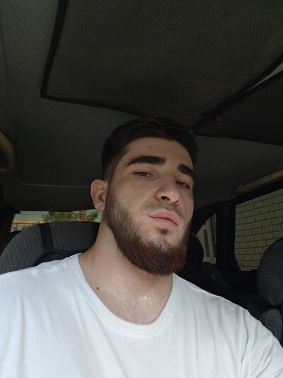  ,   Ilyas, 25 ,   ,   