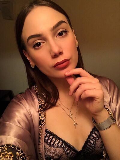  ,   Aliya, 28 ,   ,   , c 