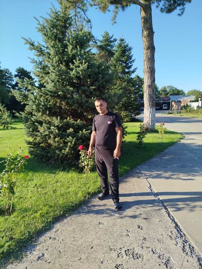  ,   Alyosha, 37 ,   ,   