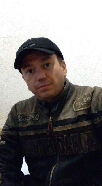  ,   Renzo, 43 ,   ,   