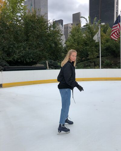  ,   , 28 ,   c 
