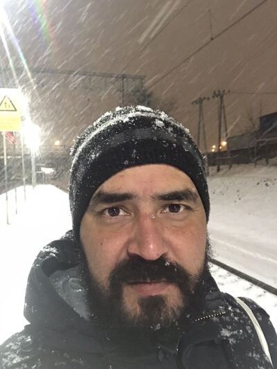  ,   Tim, 41 ,   ,   
