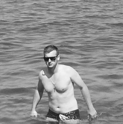  ,   Rezi, 35 ,   ,   , c 