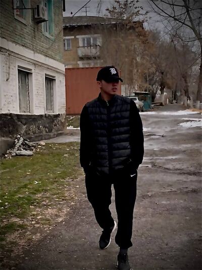  ,   NURIK, 22 ,   ,   