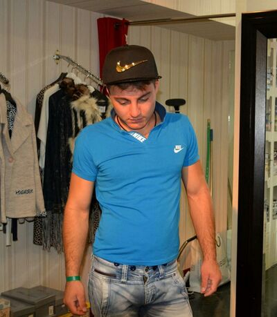  ,   Pavel, 30 ,   