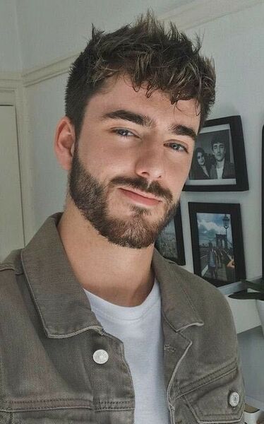  ,   Vazgen, 25 ,   ,   
