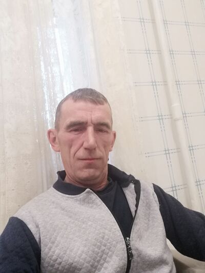  ,   Sergey, 52 ,   ,   , c , 