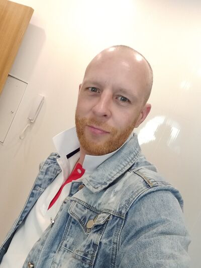  -,   Petr, 40 ,   ,   , c , 