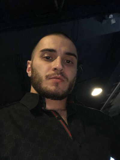 ,   James, 30 ,   ,   