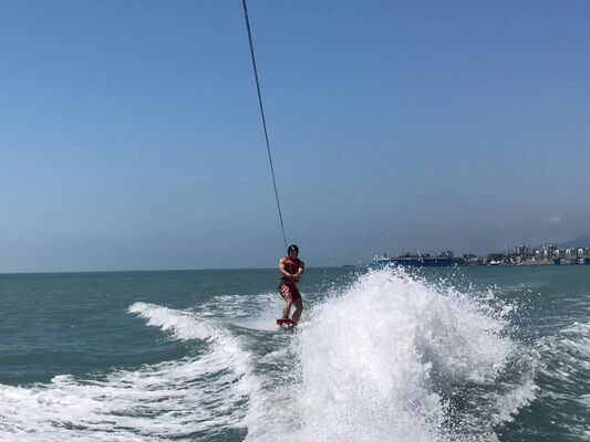  -,   Nikita, 41 ,   ,   