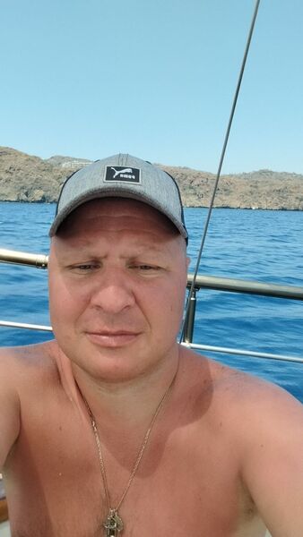  ,   Maks, 43 ,   ,   , 