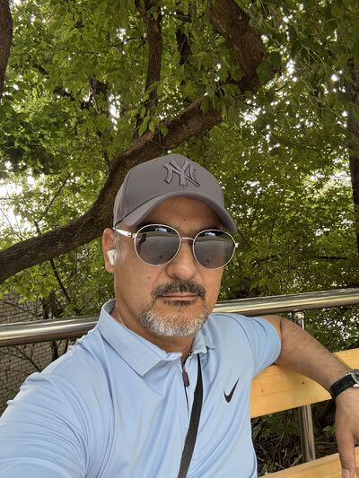  ,   Aziz, 48 ,     , c 