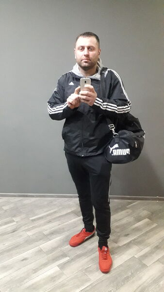  ,   Goga, 37 ,   ,   , c , 