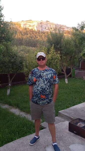  ,   Oleg, 58 ,   c 