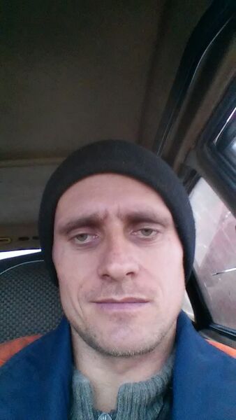  ,   Oleg, 39 ,   