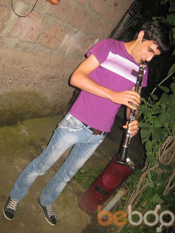  ,   Narek, 35 ,   